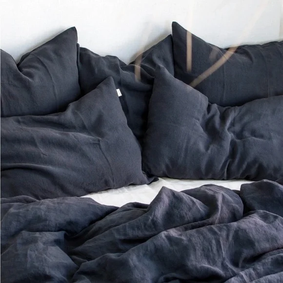 100% Natural Linen Graphite Blue Queen Bedding Set - Picture 5 of 7